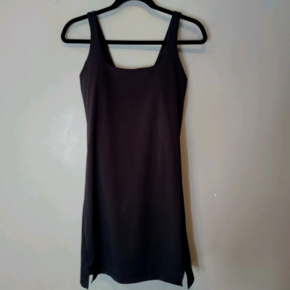 Old Navy Power Soft Active Dress Built in Bra Shorts Women Size Small Pickleball